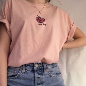 “Love Bug” Life is Good tshirt 💗🐞